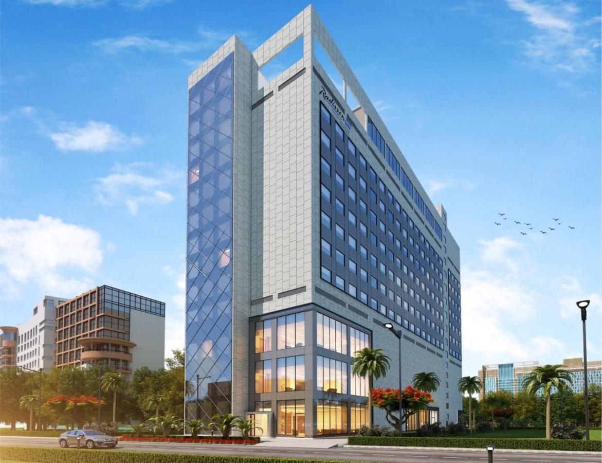 Hotel Radisson Blu Towers Kaushambi Delhi Ncr Ghaziabad Zewnętrze zdjęcie The hotel's rendering